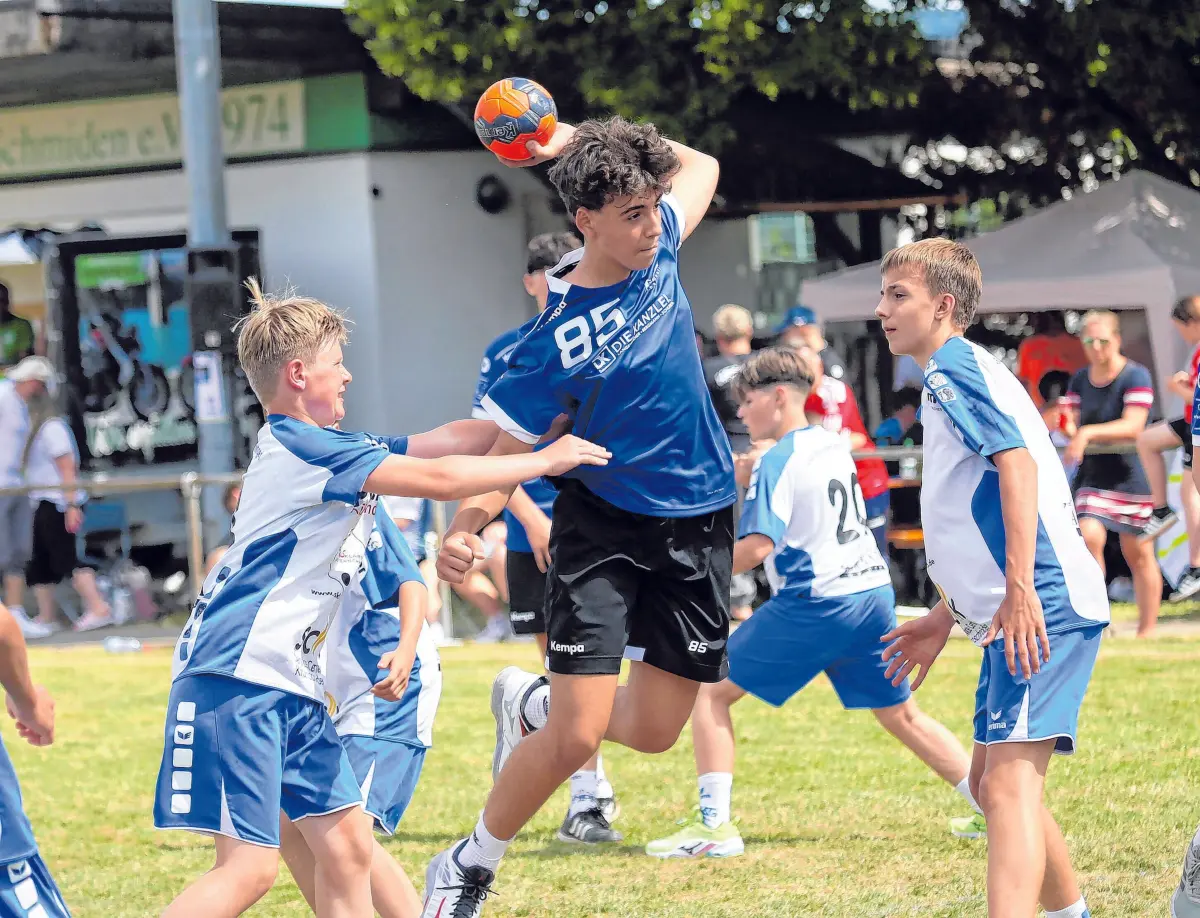 Die Handballtalente aus nah und fern dürfen sich beim Berolina-Cup präsentieren.