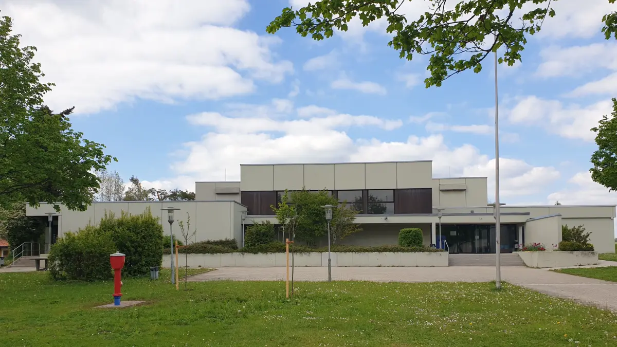 Die Steinbühlhalle in Undingen wird als Fest- und Turnhalle genutzt. Für ihre Sanierung stehen 223.000 Euro vom Land zur Verfügung. 