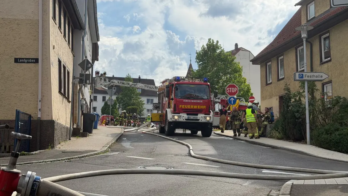 In einem Wohnhaus in Albstadt-Ebingen ist am Donnerstag ein Feuer ausgebrochen.