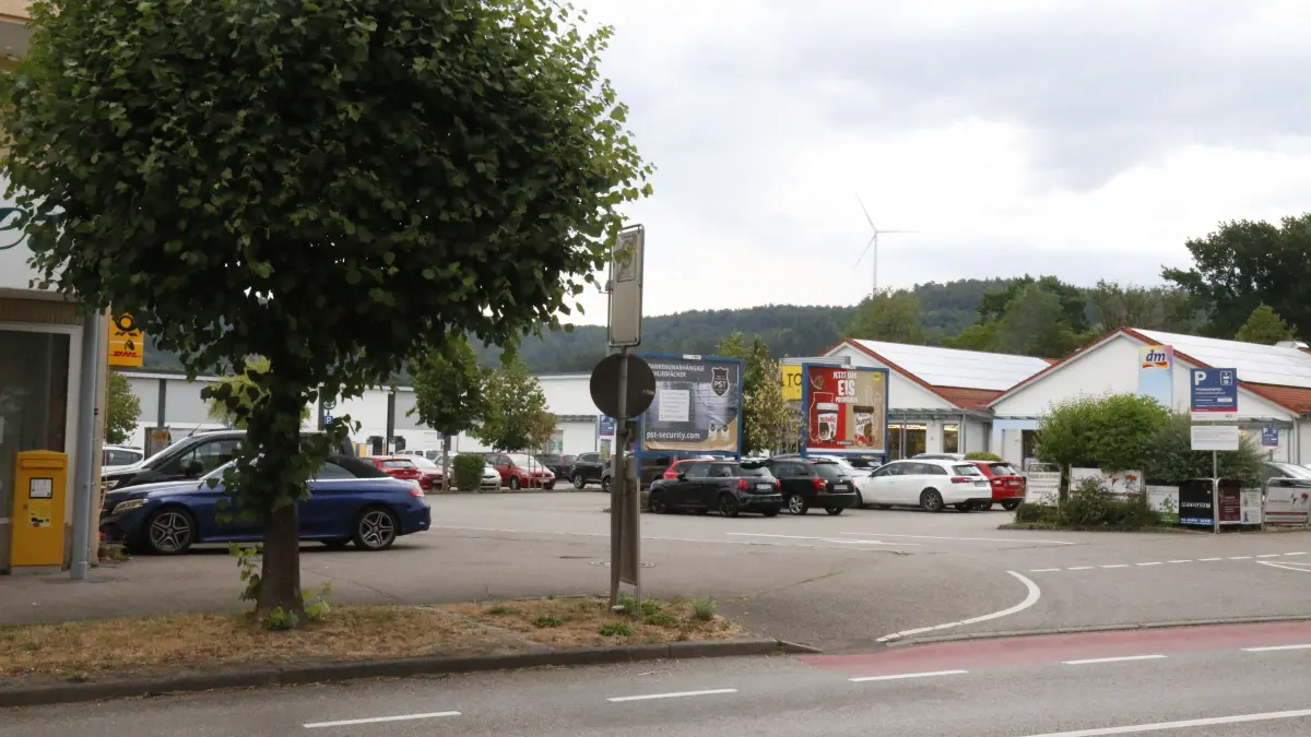 Aldi-Parkplatz Karlstraße
