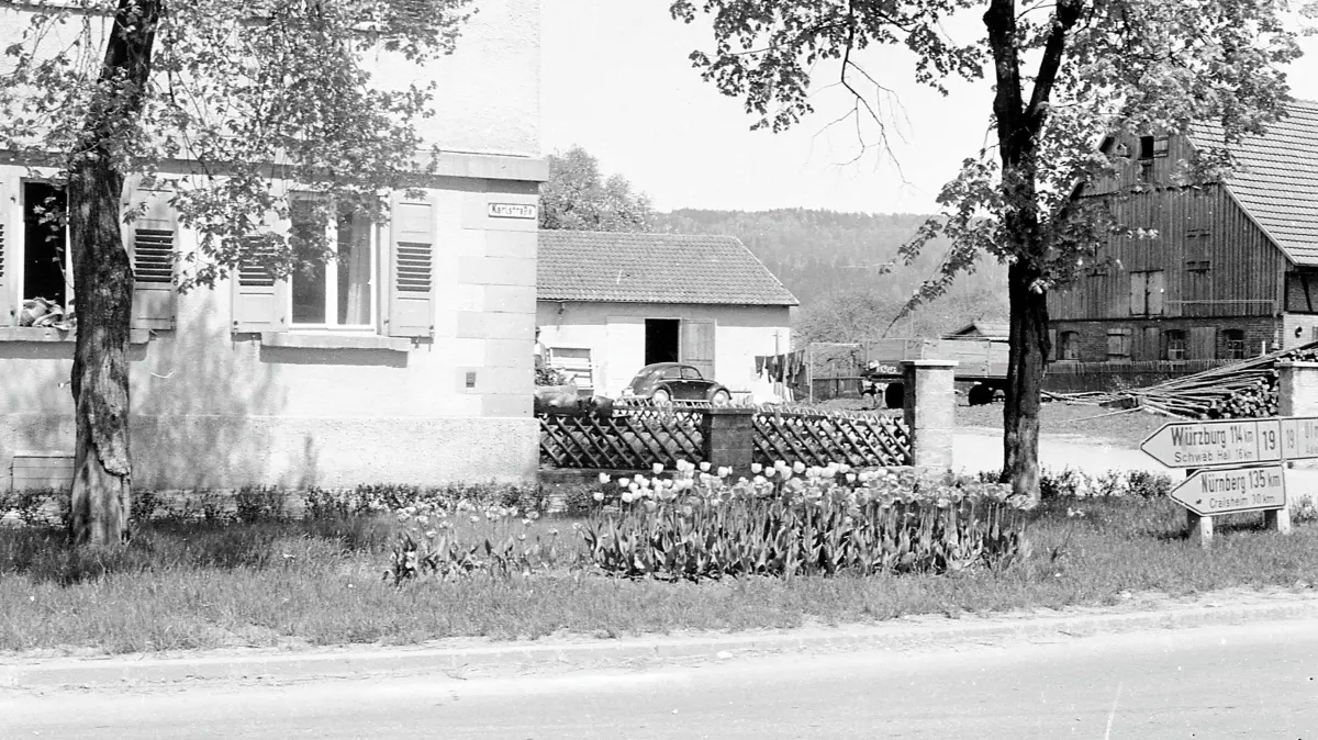 Karlstraße Gaildorf 1965 - Aldi-Parktplatz heute