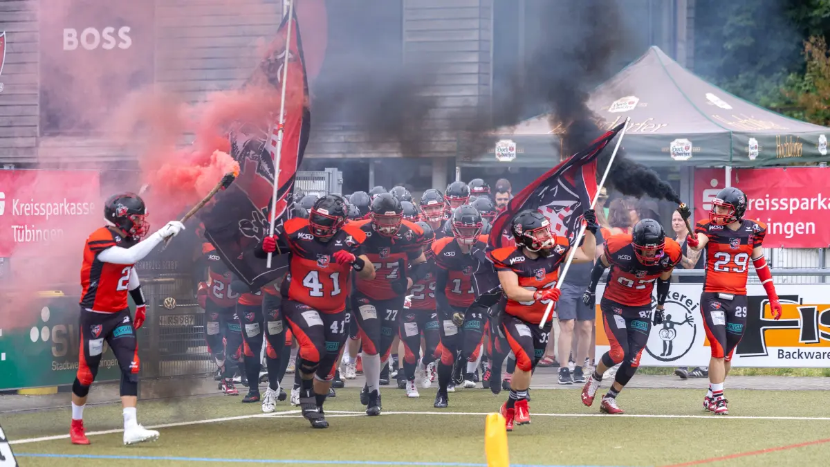 Red Knights Tuebingen vs. Ludwigsburg Bulldogs, Football, Herren, Oberliga Baden-Wuerttemberg, Saison 2026/2027, 18.07.2026,: Red Knights Tuebingen vs. Ludwigsburg Bulldogs, Football, Herren, Oberliga Baden-Wuerttemberg, Saison 2026/2027, 18.07.2026, Spieleroeffnung, Red Knights Tuebingen.
Foto: DROFITSCH/EIBNER