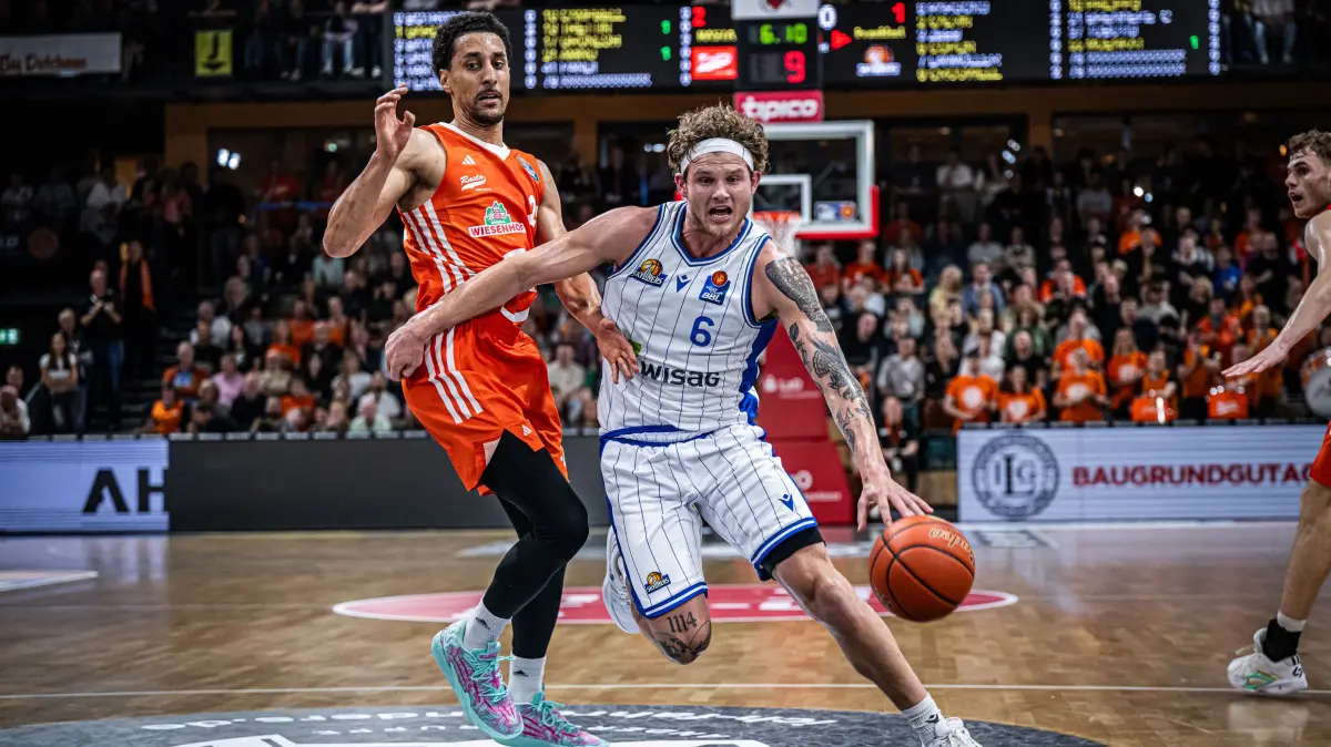 Booker Coplin (rechts) spielte für Frankfurt, Ludwigsburg und Vechta in der BBL.