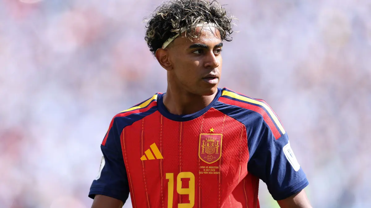 Spain v Argentina: Final - FIFA World Cup 2026: EAST RUTHERFORD, NEW JERSEY - JULY 19: Lamine Yamal #19 of Spain during the FIFA World Cup 2026 Final match between Winner Spain and Argentina at New York New Jersey Stadium on July 19, 2026 in East Rutherford, New Jersey. Justin Setterfield/Getty Images/AFP (Photo by Justin Setterfield / GETTY IMAGES NORTH AMERICA / Getty Images via AFP)