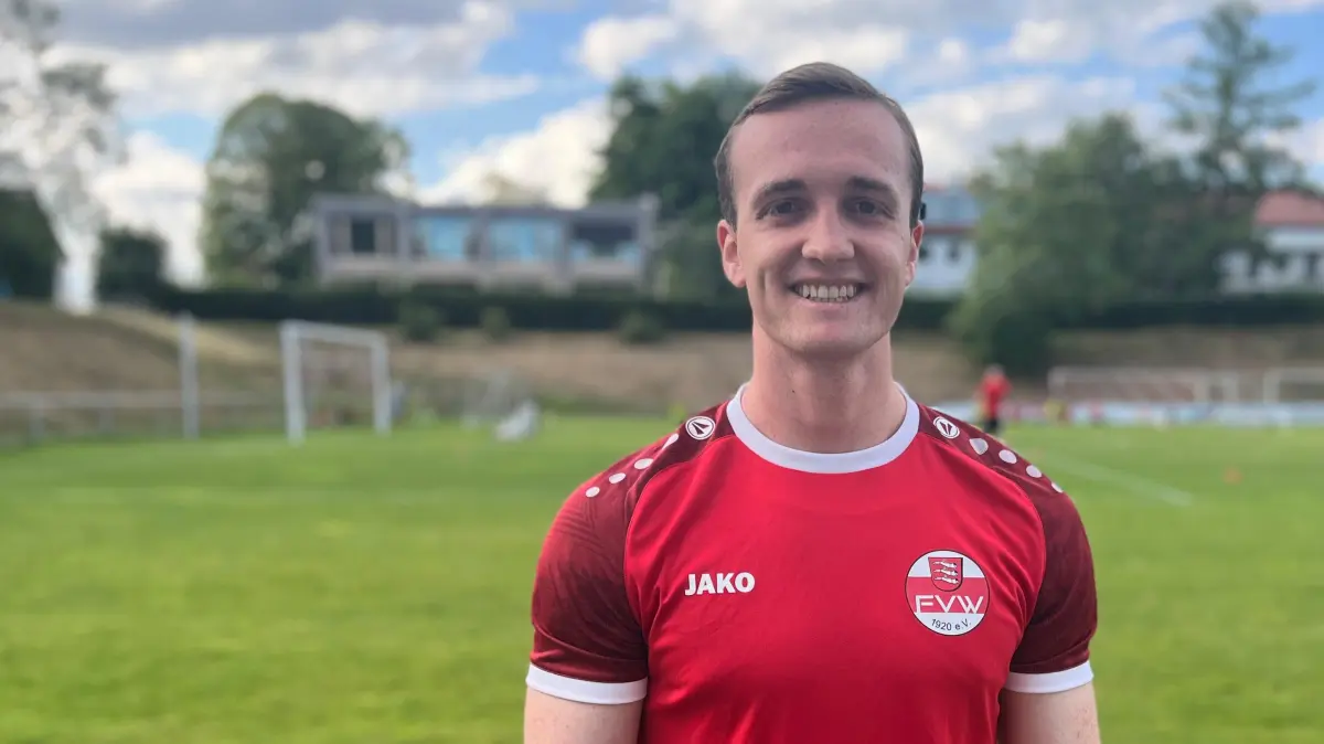 Tobias Werdich ist neuer Torwart beim FV Weißenhorn in der Fußball-Bezirksliga Donau/Iller.