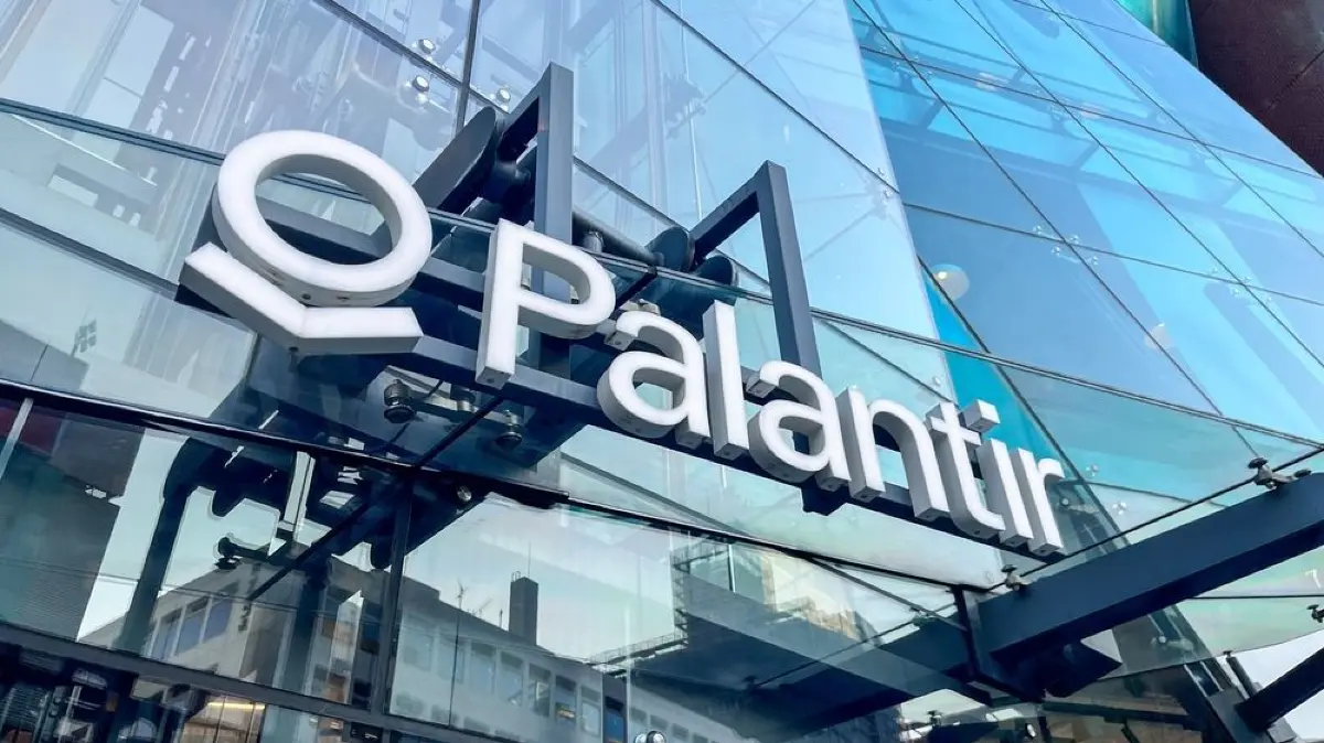 Palantir Technologies Japan.
