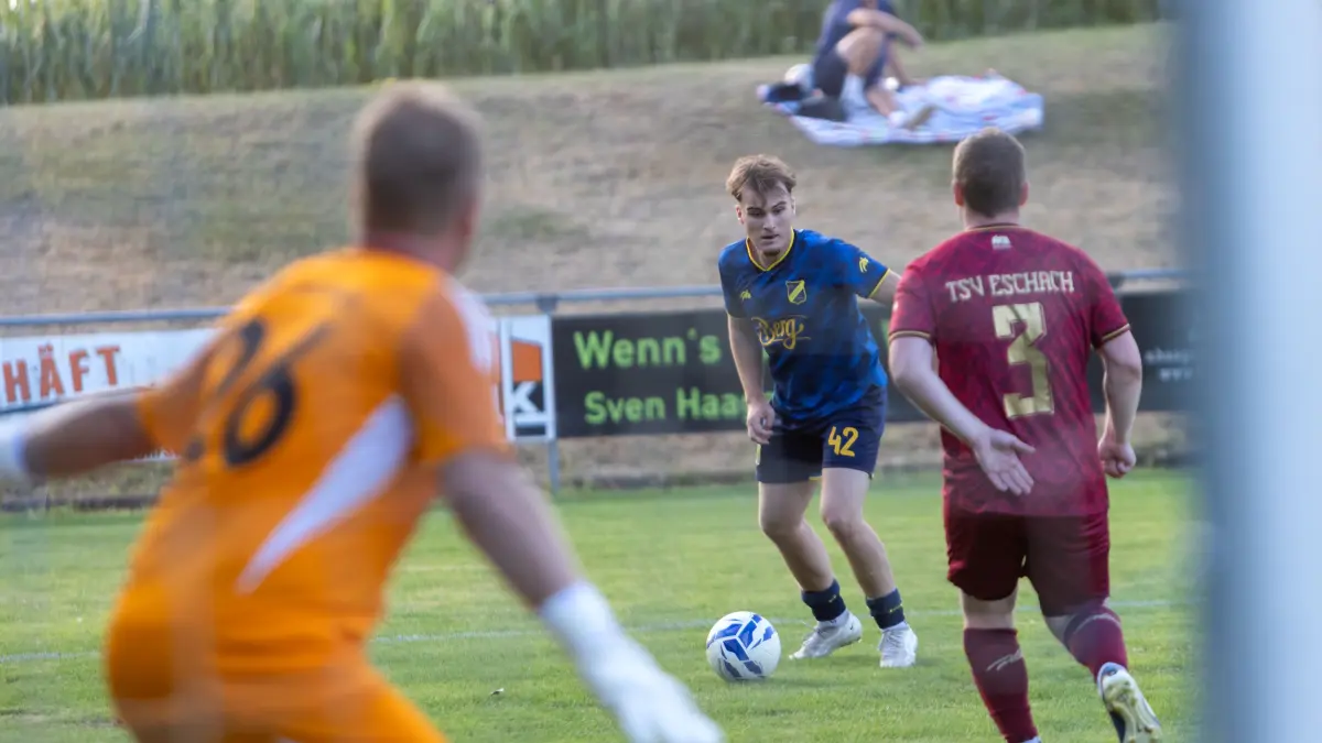Niklas Ströbele vom SSV Ehingen-Süd erzielte im WFV-Pokal gegen den TSV Eschach den 1:1-Ausgleich.