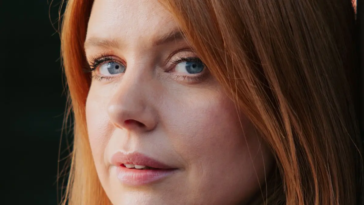 GZSZ-Polizistin Toni Fritsche (Olivia Marei) muss die Stadt verlassen.