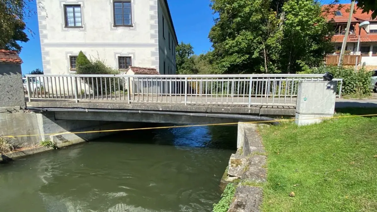 Rot-Brücke in Dellmensingen