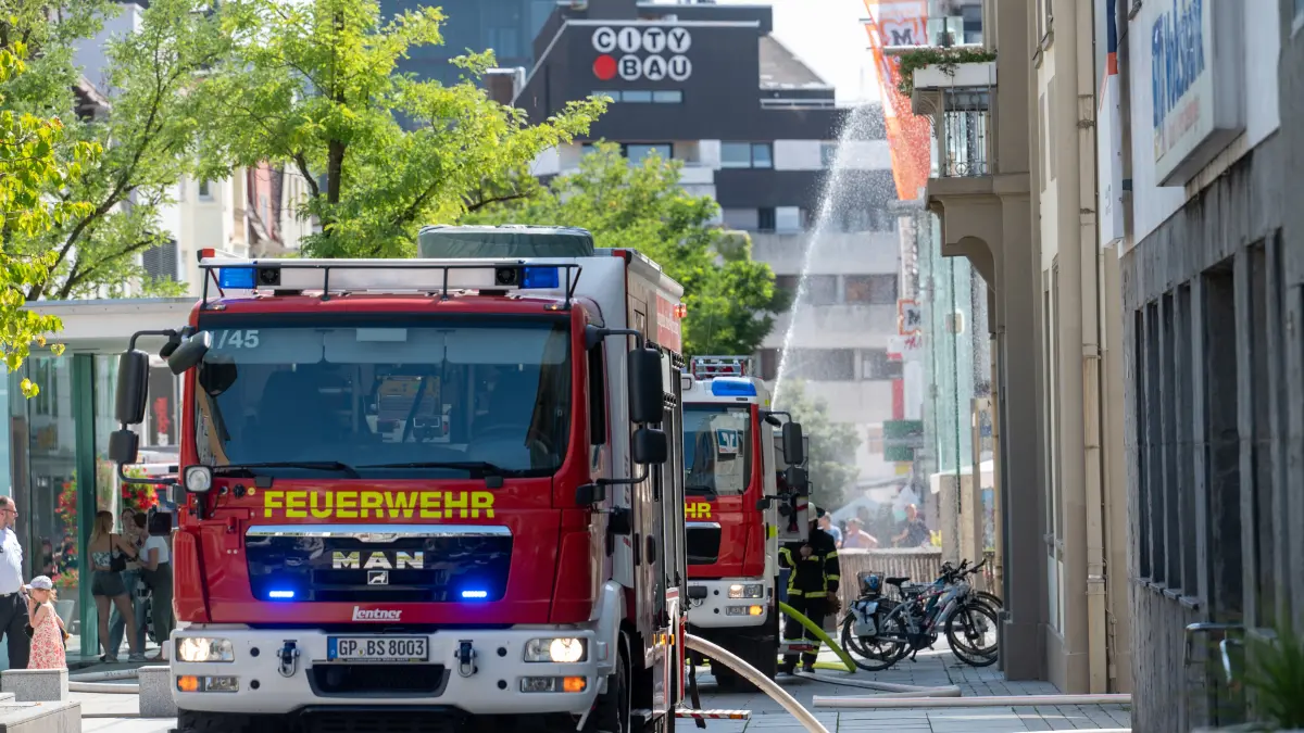 Göppingen Marktplatz Feuerwehr Übung Hauptübung