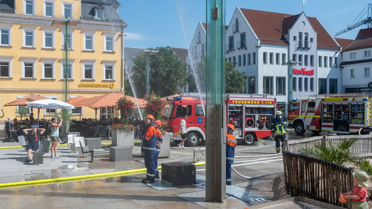 Göppingen Marktplatz Feuerwehr Übung Hauptübung