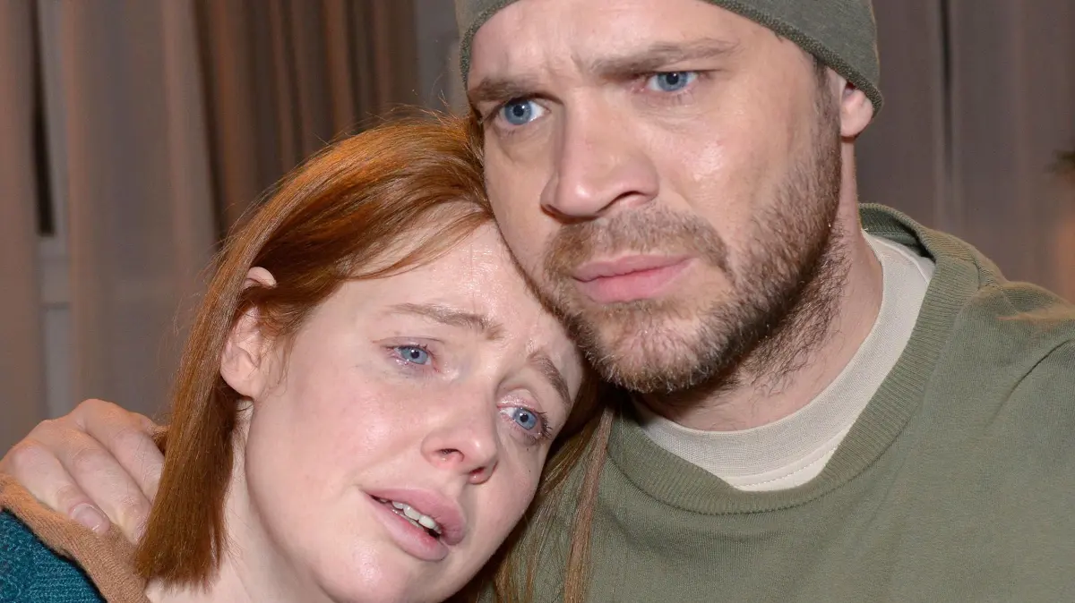 Toni (Olivia Marei) und Erik (Patrick Heinrich) sind kein GZSZ-Paar mehr.