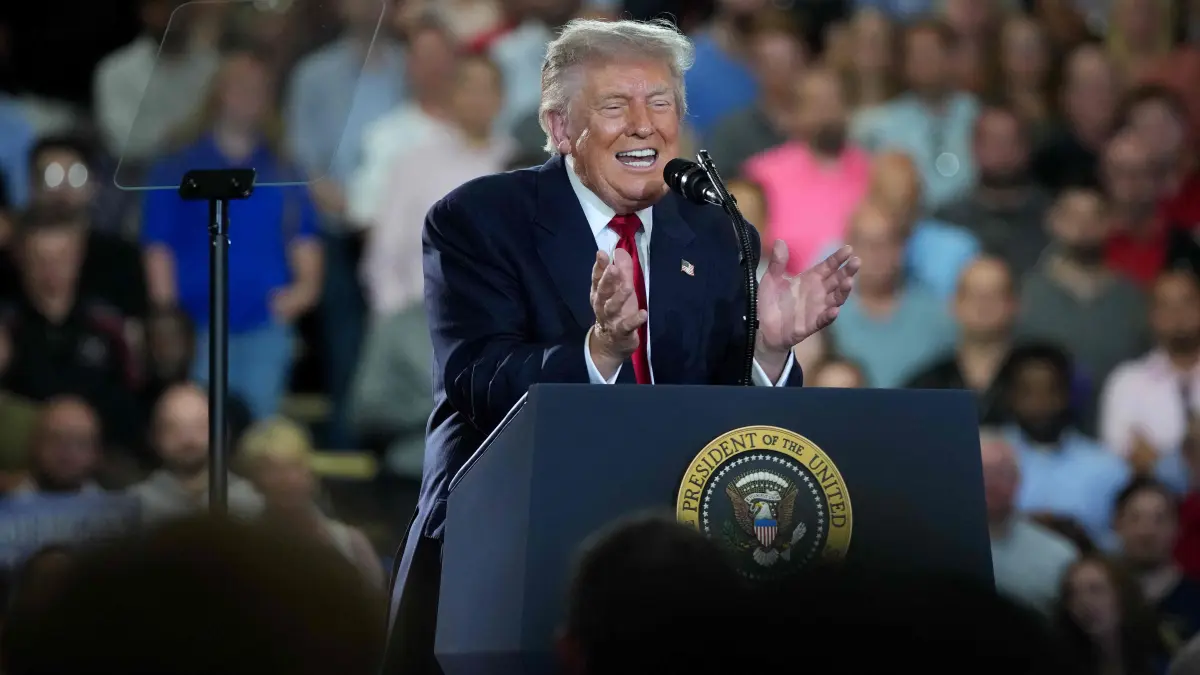 President Trump Visits Michigan To Boost U.S. Auto Industry: MILFORD, MICHIGAN - JULY 27: U.S. President Donald Trump speaks at General Motors’ Milford Proving Grounds on July 27, 2026 in Milford, Michigan. Trump is expected to address US auto manufacturing, tariffs and show support for Republican candidates ahead of the August 4 primary during the visit. Andrew Harnik/Getty Images/AFP (Photo by Andrew Harnik / GETTY IMAGES NORTH AMERICA / Getty Images via AFP)