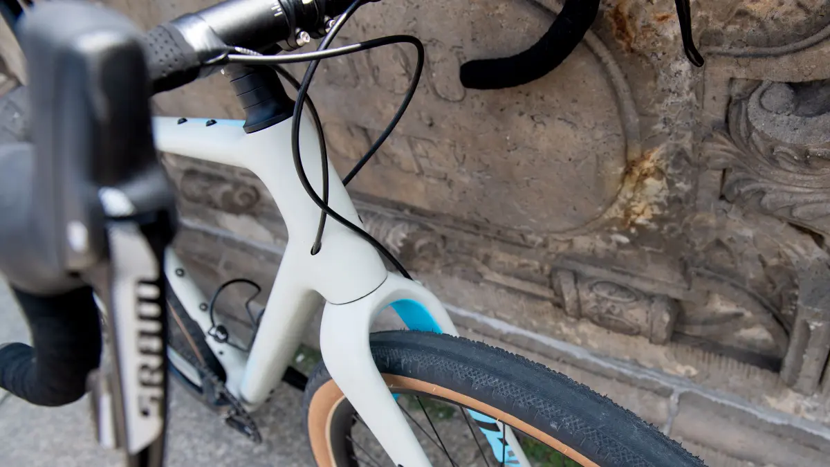 ILLUSTRATION - Das dem Gravel-Bike MTB Cycletech "Traverse" wird am 01.08.2019 waehrend eines Pressetermins des Pressedienst Fahrrad in Berlin Vorgestellt (gestellte Szene). Foto: Zacharie Scheurer