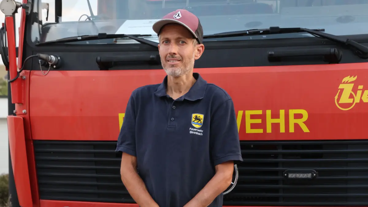 Trotz seines Schicksalsschlages immer noch Feuerwehrmann mit Leib und Seele: Lucas van der Meide aus Birenbach. Seine Kameraden und er sind überwältigt von der großen Hilfsbereitschaft