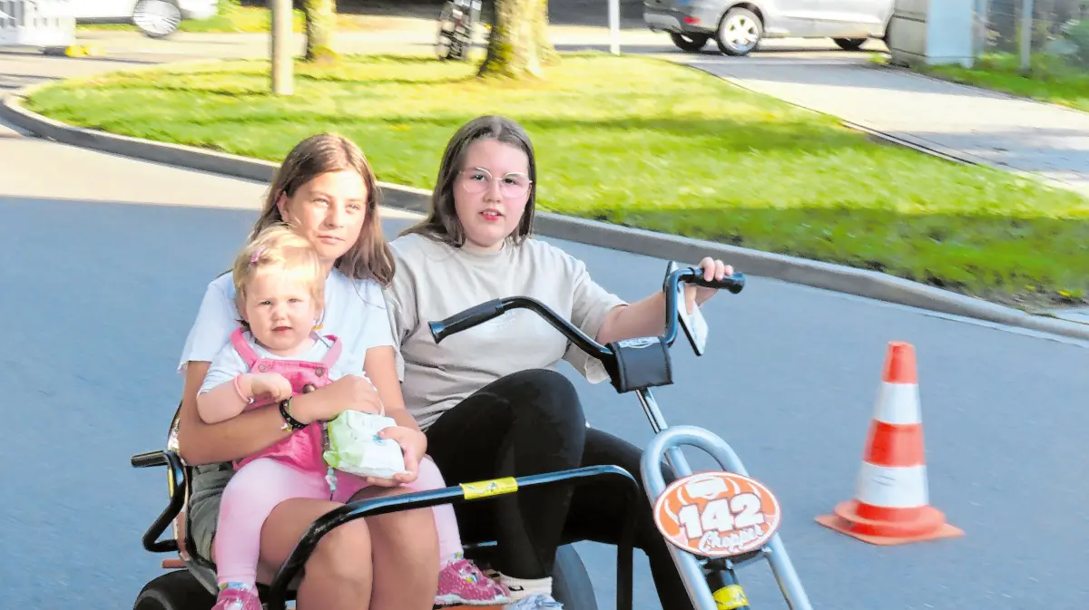 Das Kettcar-Fahren ist zur liebgewonnenen Tradition geworden. ⇥Foto: Archiv/Birgit Trinkle