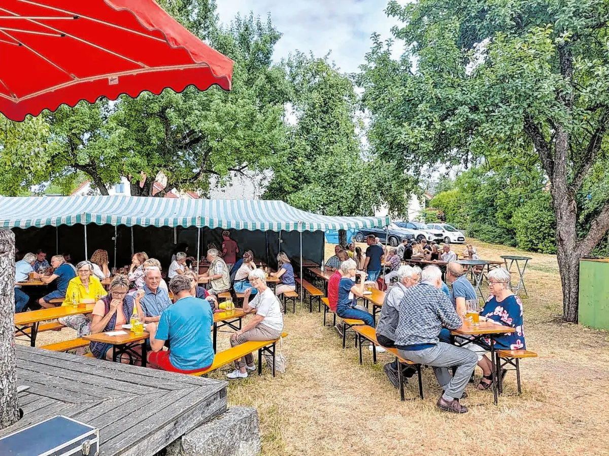 Das Dorffest ist der Höhepunkt im Veranstaltungskalender. Seit 38 Jahren wird es in Altenmünster gefeiert. ⇥Foto: privat