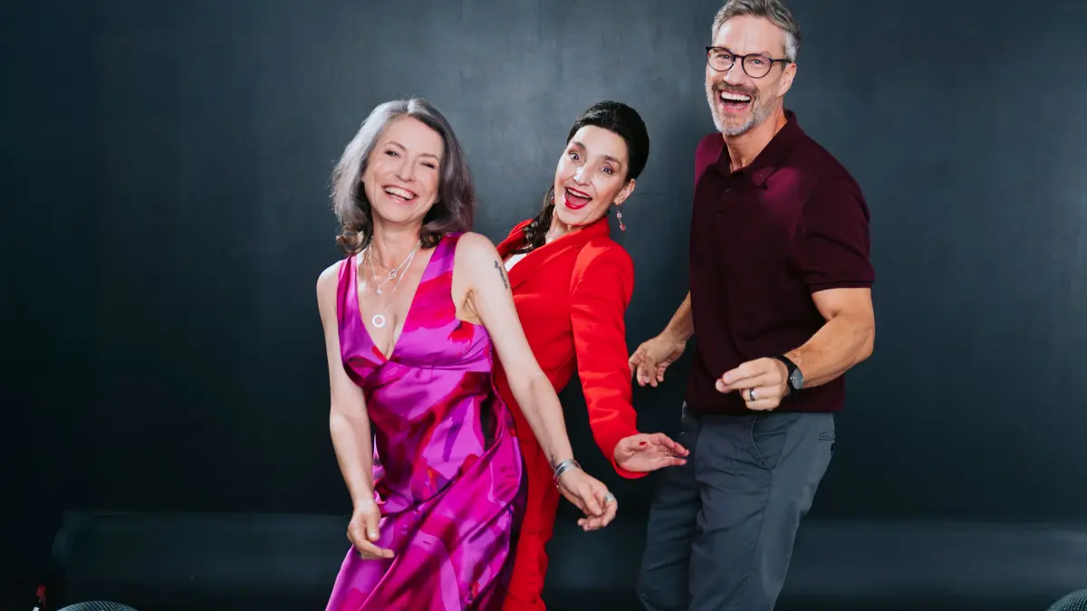 Berrit Arnold (Daniela Ziegler), Tatjana Clasing ("Simone Steinkamp") und Stefan Bockelmann (Henning Ziegler)