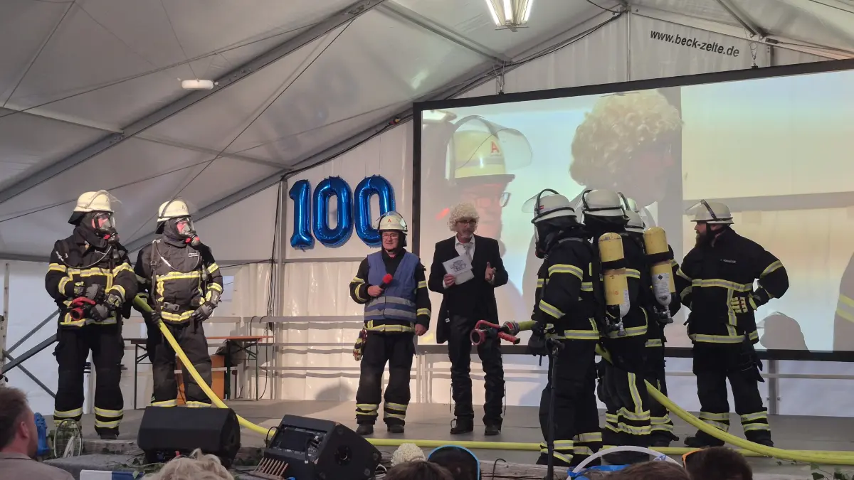 Auch die Zaininger Feuerwehrleute nahmen bei „Wetten, dass …?“ teil.