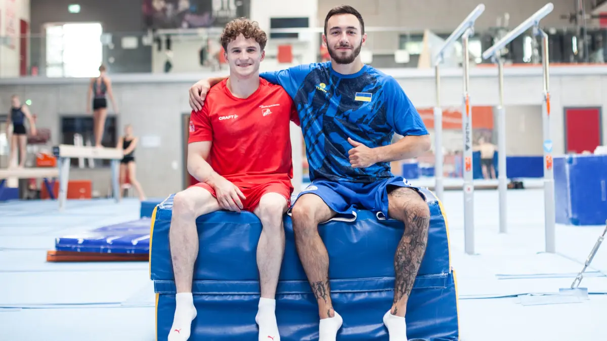 Alexander Kunz (TSV Pfuhl) und der Ukrainer Nazar Chepurnyj.