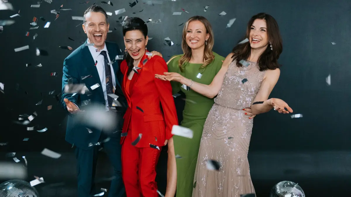 Von links: Marc Dumitru (Kilian Reichenbach), Tatjana Clasing (Simone Steinkamp), Ania Niedieck ("Isabelle Reichenbach"), Bianca Hein ("Gabriella Perez")