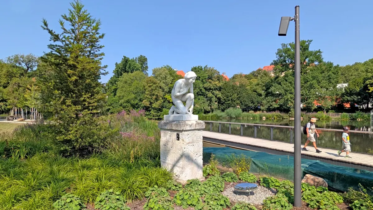 Sommer im Anlagenpark und am Anlagensee in Tübingen