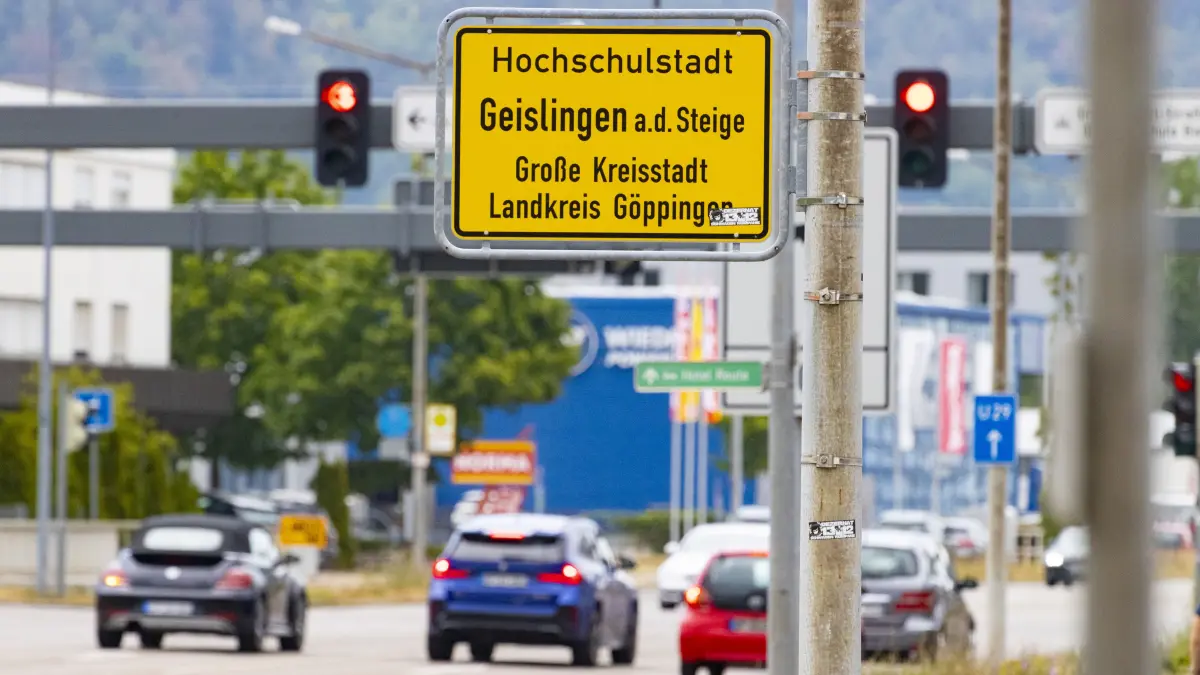 Hochschulstadt Geislingen - Ortsschild von Bad Überkingen kommend