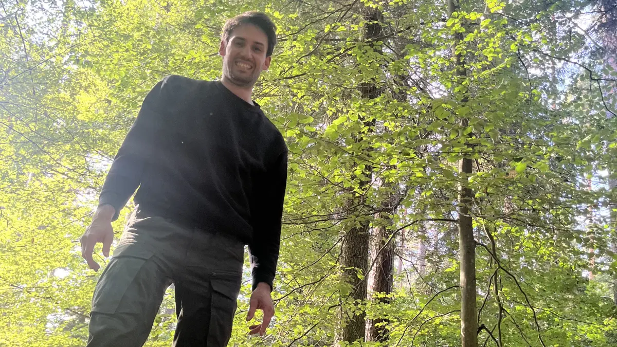 Philipp Weisser sammelt Pilze im Wald, gibt Führungen - und stellt sich an diesem Mittwoch einer Challenge.