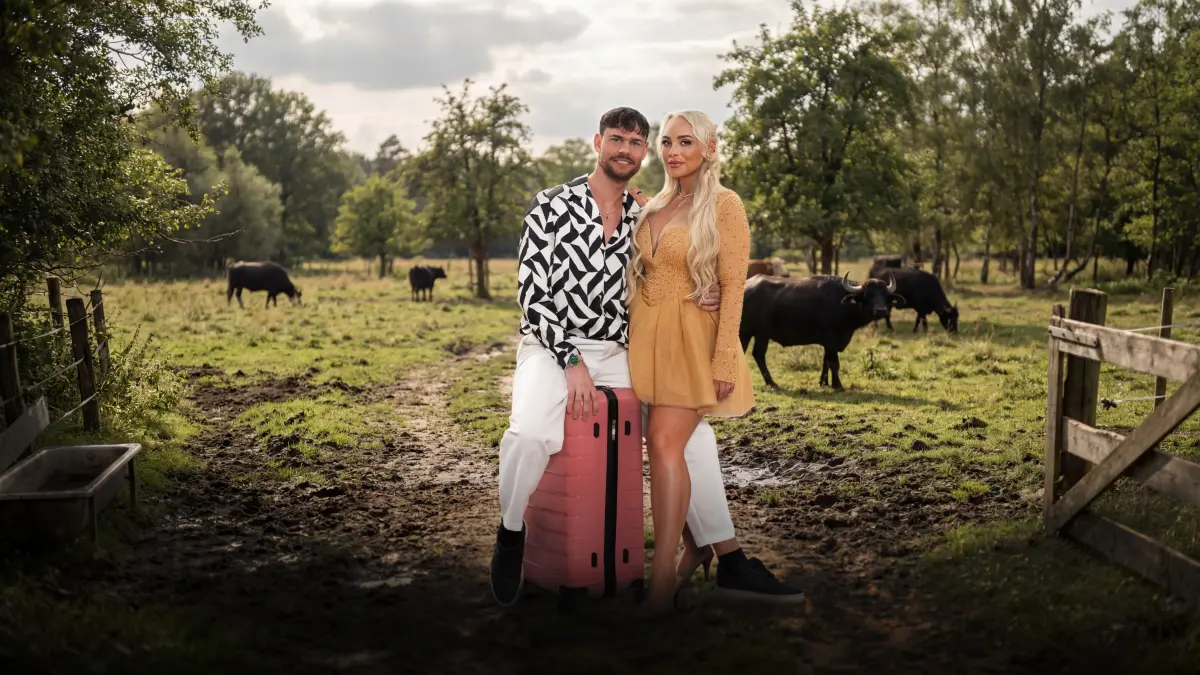 Reality-Pärchen Sandro (31) und Michelle Daniaux (28)
+++ Die Verwendung des sendungsbezogenen Materials ist nur mit dem Hinweis und Verlinkung auf RTL+ gestattet. +++
