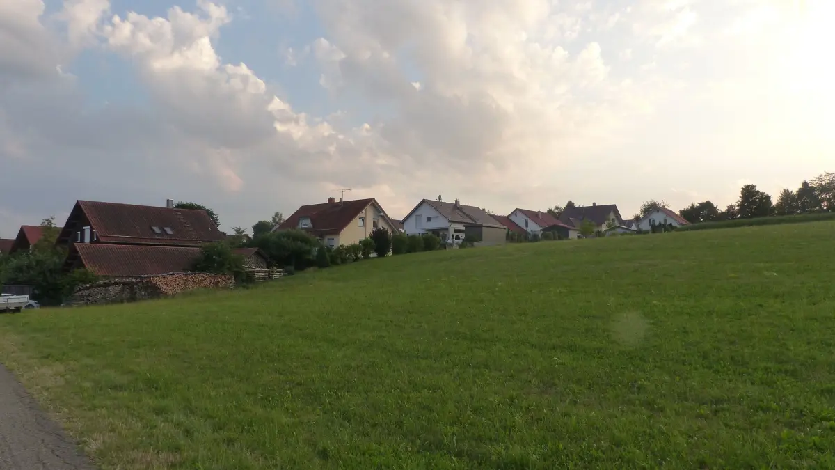 (ohne Überschrift): In Erweiterung des Baugebiets Obere Halde in Ingstetten sollen nach dem Willen des Ortschaftsrats mindestens 26 Bauplätze entstehen