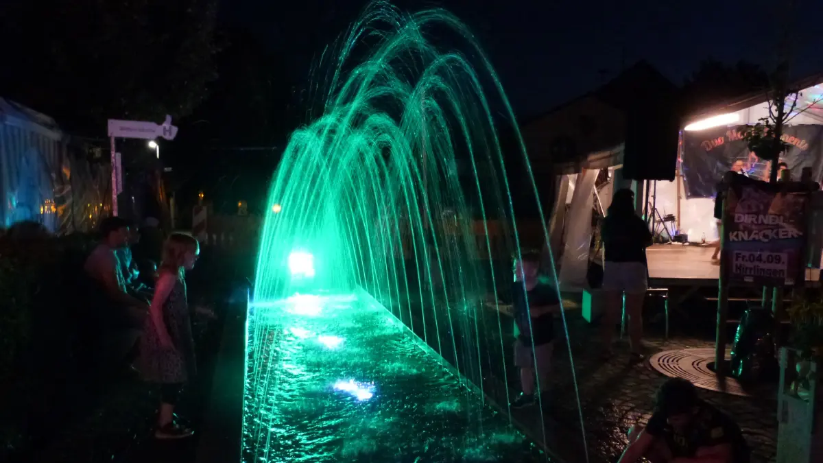 LIchtspiele am Grubbenbach: einmal in Grün...