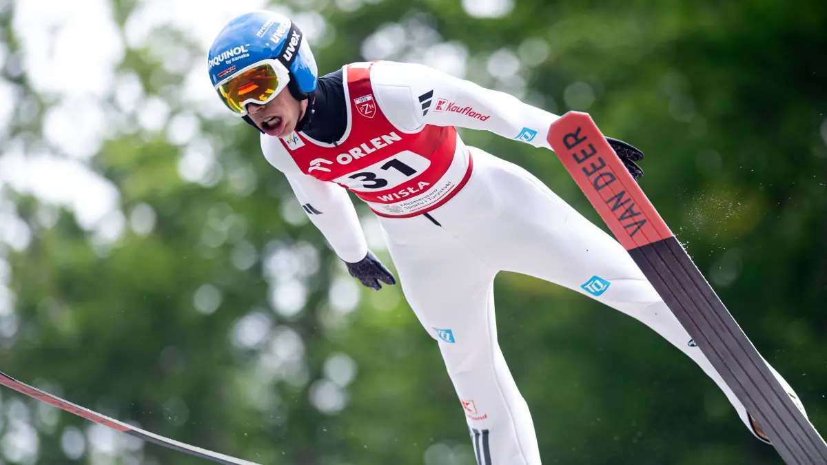 Wisla 02.08.2026 Ski jumping, Skispringen, Ski, nordisch FIS Summer Grand Prix 2026 on Adam Malysz Wisla Malinka Hill. Day 2. Individual Competition --- Skoki Narciarskie. FIS Letnie Grand Prix 2026 na Skoczni im. Adama Malysza w Wisle Malince. Konkurs indywidualny. Dzien 2. . Persons shown : Luca Roth Fot. Kai Taller / Arena Akcji/NEWSPIX.PL --- newspix.pl POLAND OUT PUBLICATIONxNOTxINxPOL