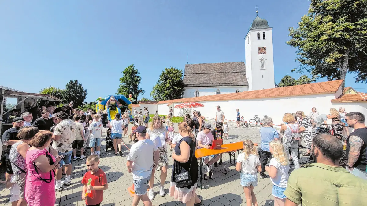 Am Wochenende, 8. und 9. August, lohnt sich ein Besuch in Oberstetten bei der gemütlichen Dorfhockete.⇥Honorarfrei