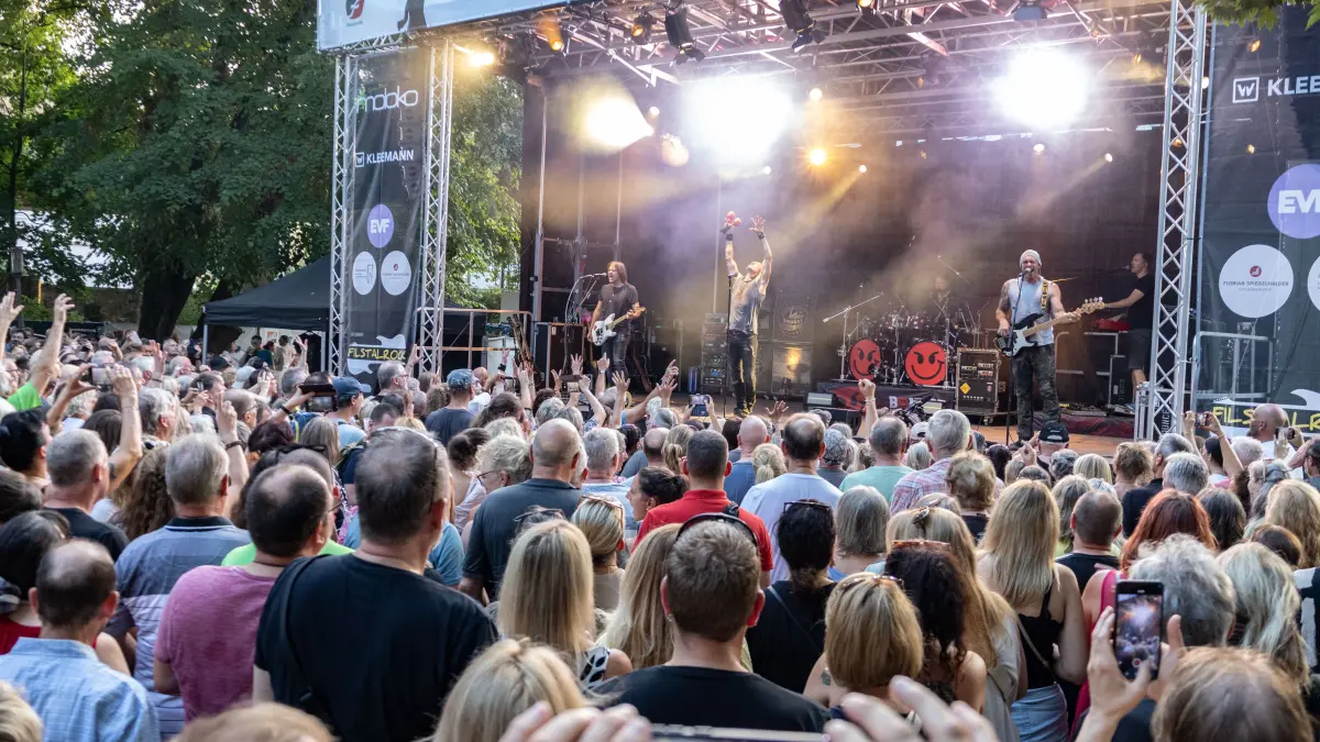 109 Veranstaltungen mit Livemusik hat die Gema 2025 in Eislingen ausgewertet, so auch das Konzert der Bon-Jovi-Tribute-Band Bounce beim Filstalrock.
