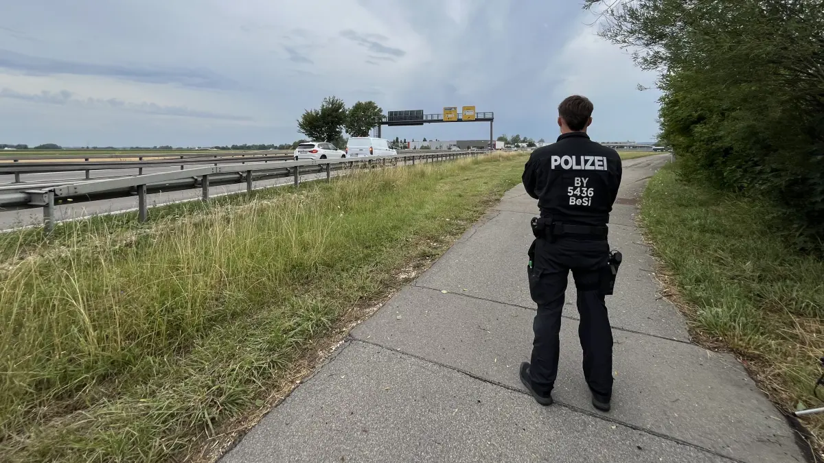 Am Dienstag, 11. August, werden in Neu-Ulm wieder die B10, die Bahnstrecke Ulm–Augsburg sowie Geh- und Radwege ins Ried gesperrt: Es steht die nächste Bombenentschärfung an.