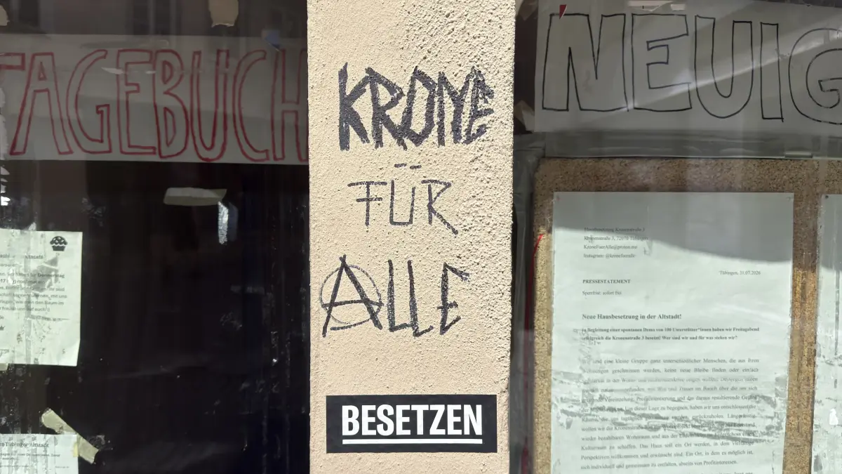 Tübingen Altstadt Hausbesetzung Kronenstraße 3 Eigentümer Bernd Schwab