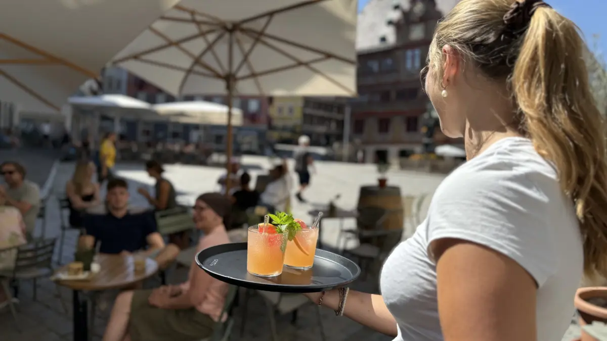 Minijob Tübingen Kellnerin Dehoga