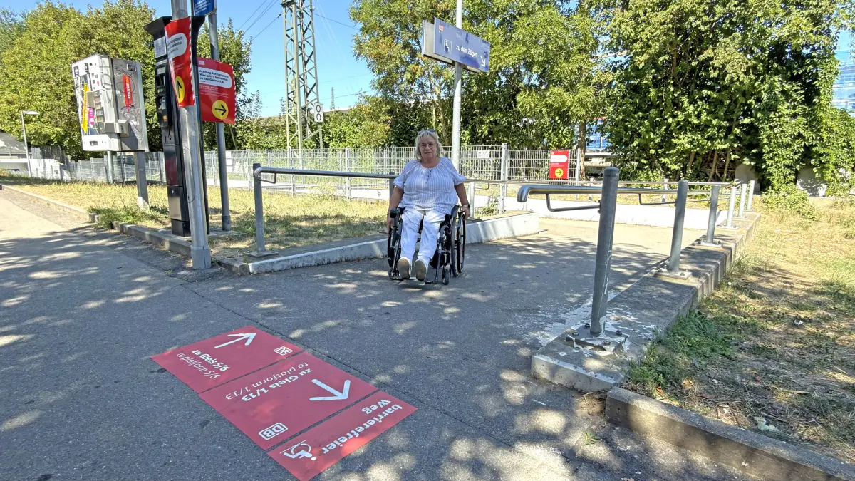 Tübingen Hauptbahnhof Sanierung Aufzüge Umleitung Kreisbehindertenbeauftragte Silvia Pflumm
