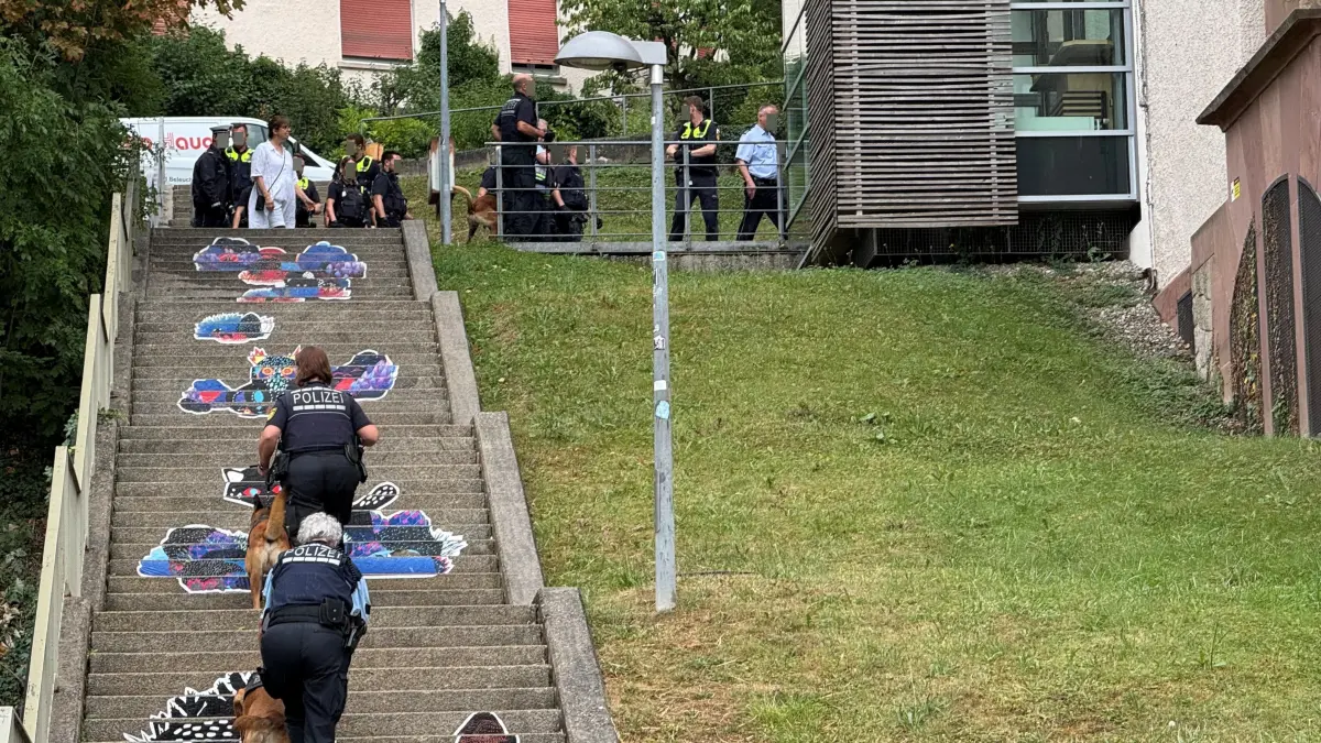 Tübingen Justizvollzugsanstalt JVA Außenstelle von Rottenburg Polizeieinsatz "Meuterei"