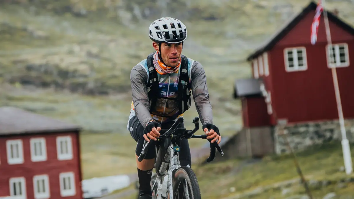 Benjamin Koch in wundervoller norwegischer Landschaft. Dass es kalt war, kann man zumindest erahnen