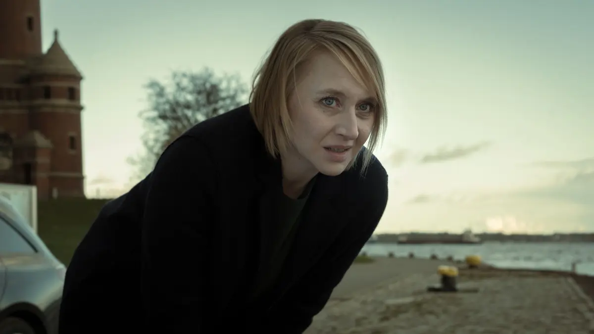 In „Solo für Weiss – Blackout“ ermittelt Nora Weiss (Anna Maria Mühe) in ihrem elften Fall.