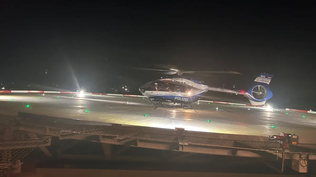 Ein Anflug des Hubschrauberlandeplatzes bei Dunkelheit war Teil des Abnahmeprocederes.