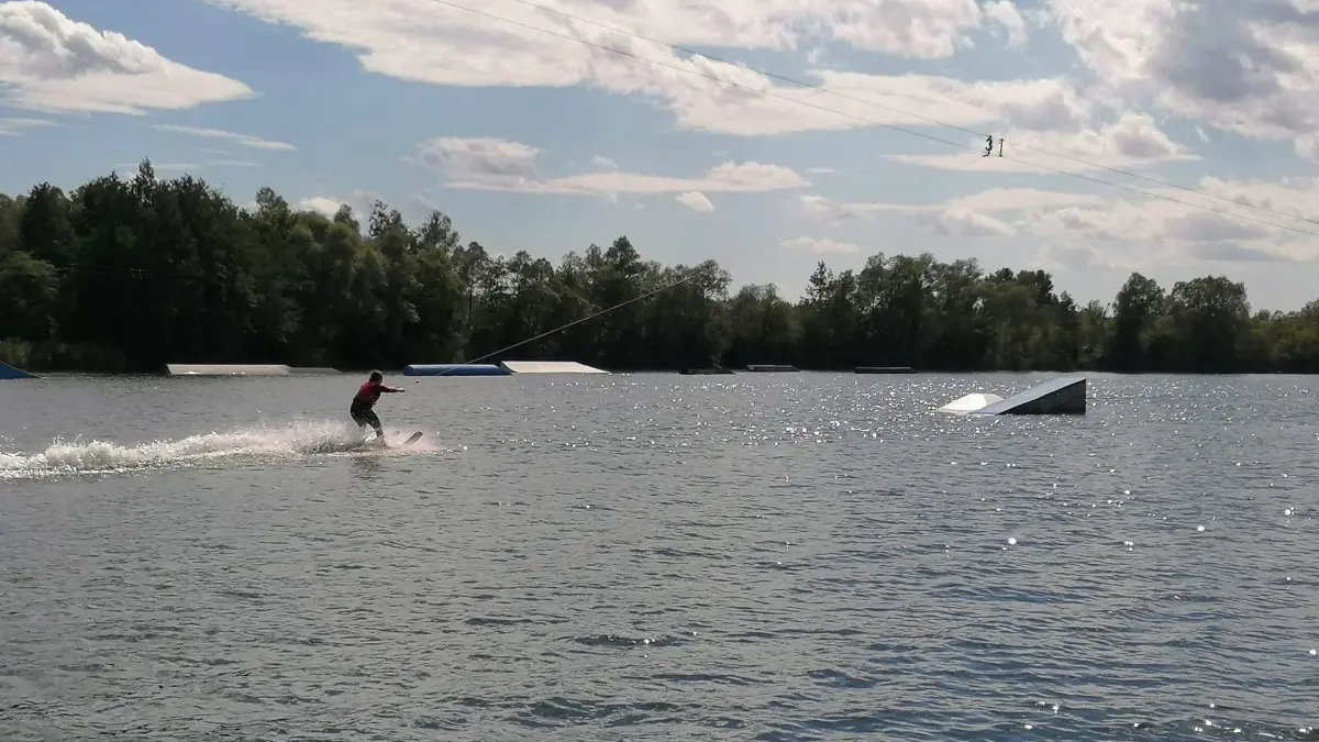 Selbstversuch Wasserski in Gundelfingen