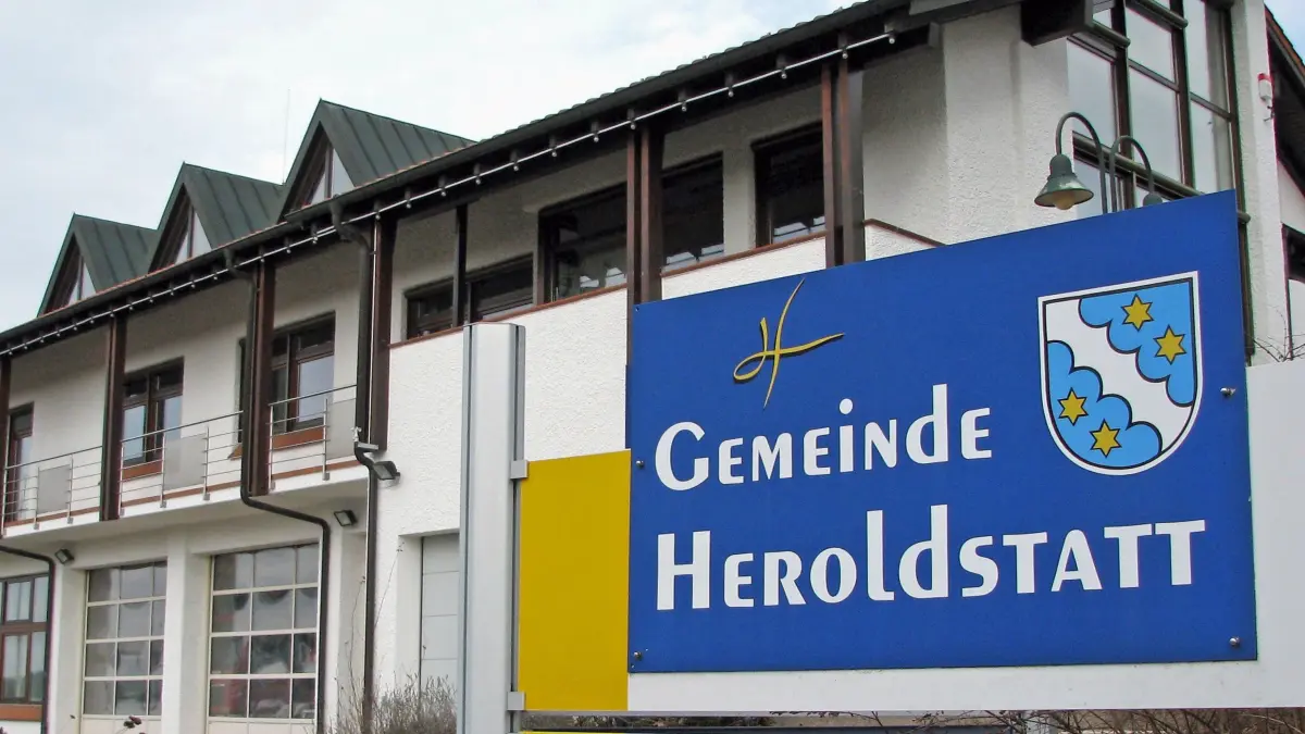 Wer wird neuer Chef im Rathaus Heroldstatt?