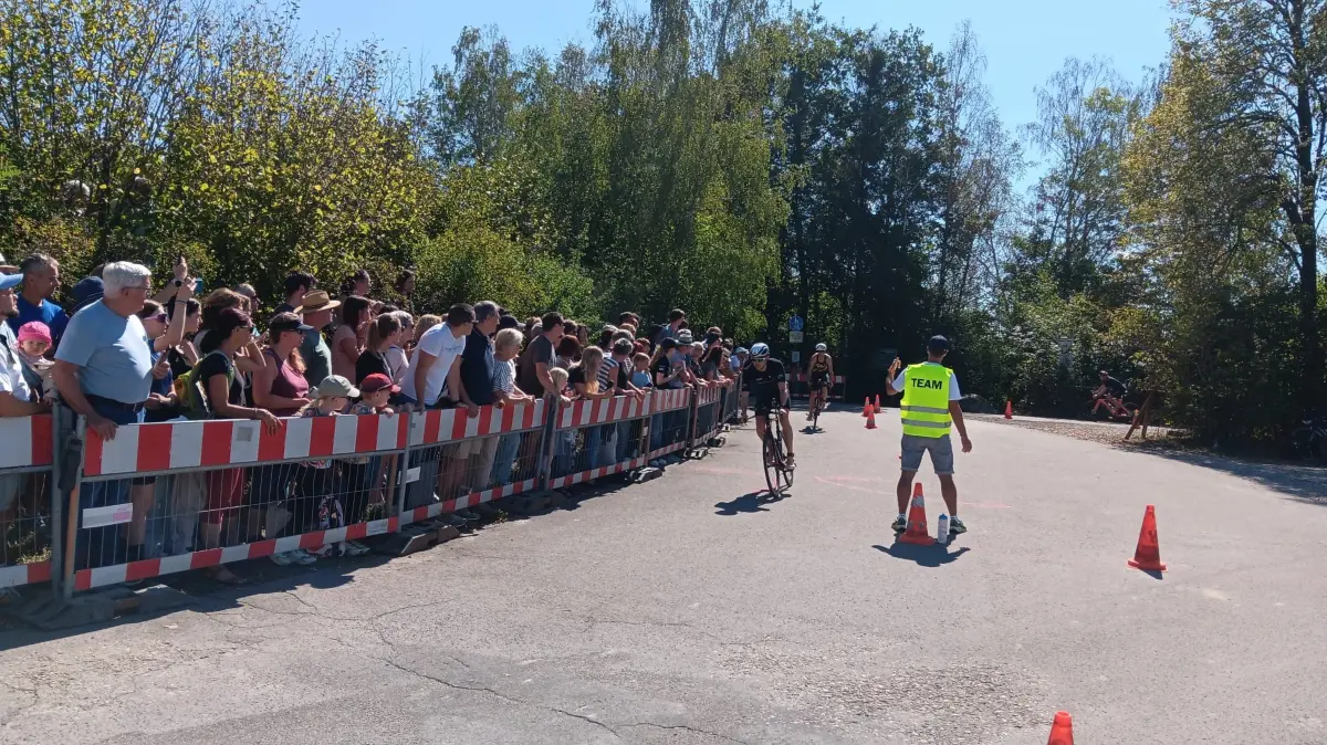 Am Wochenende fand zum dritten Mal der Rißtal-Triathlon statt, bei dem auch die TSG Ehingen mithilft.