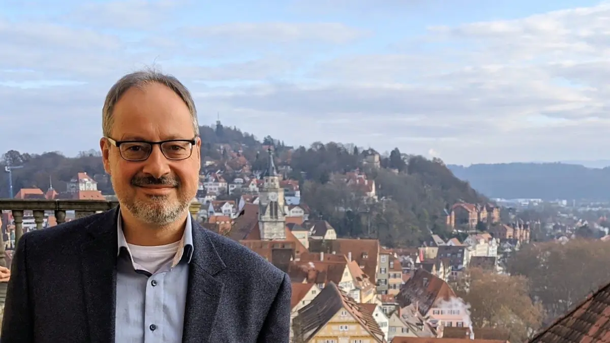Der Bonner Philosophieprofessor Sebastian Knell bei einer Tagung im Tübinger Schloss 2019