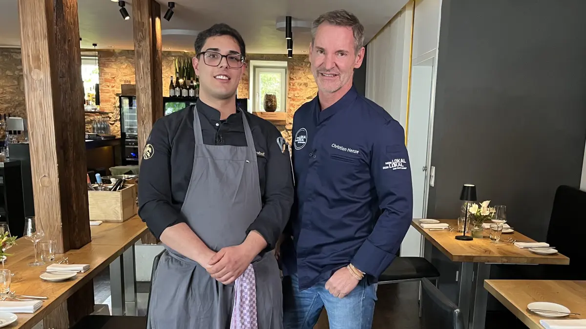 David (l.) ist mit seinem Restaurant AMI der Gewinner der "Mein Lokal, Dein Lokal"-Woche in Ulm.