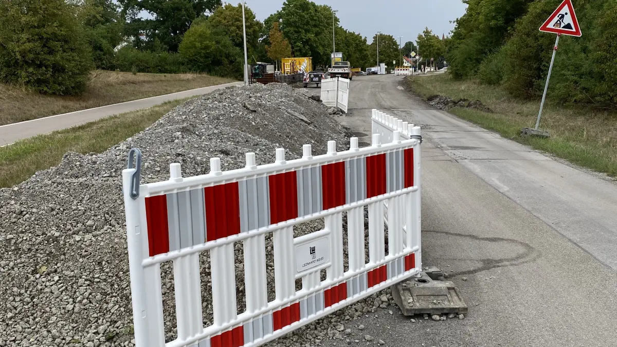Die Bauarbeiten an der Gaildorfer Straße beginnen kurz hinter dem Ortsschild von Altenmünster.