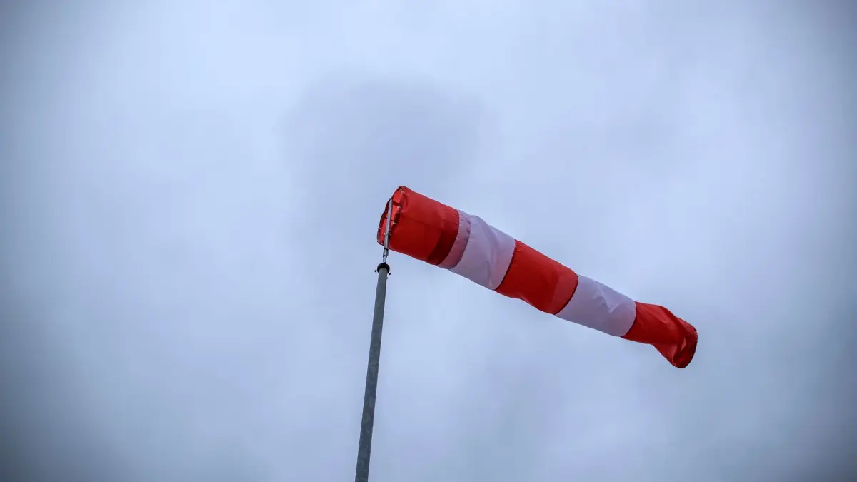 Windsack im Sturm