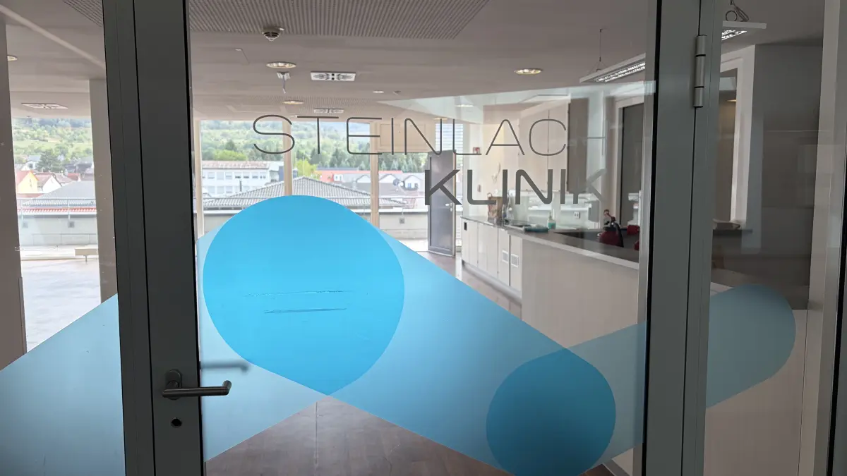 Steinlach-Klinik Mössingen, geschlossene Tür
